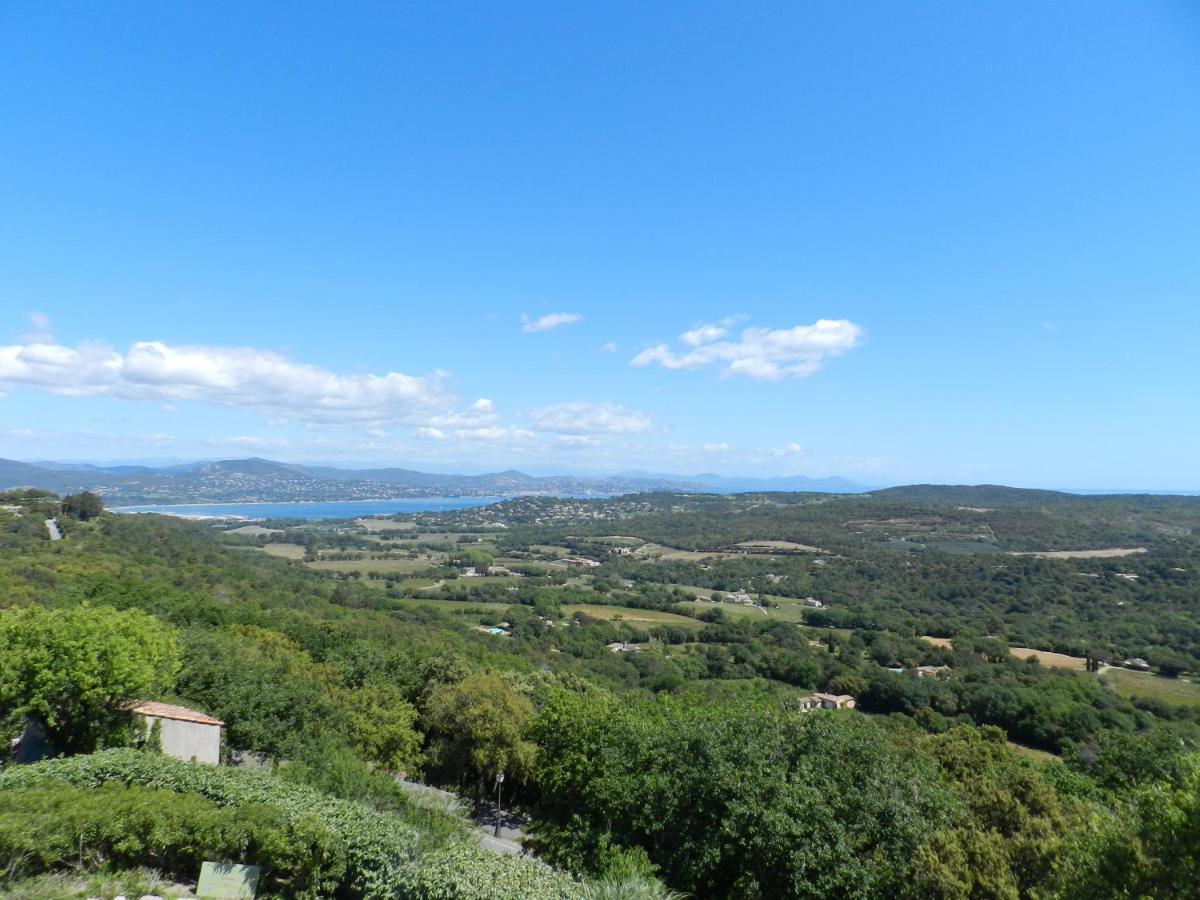 La Comète Gassin Esterno foto